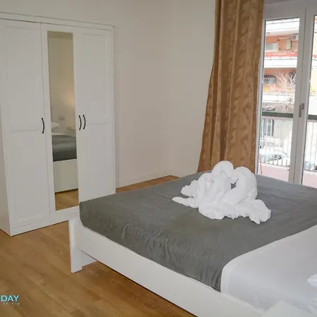 Apartment Acton